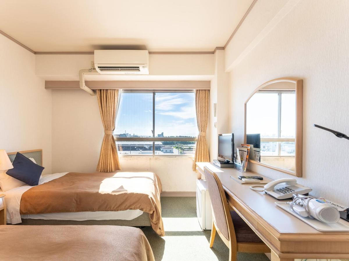 Tabist Hotel Ginga Kisarazu Exteriör bild